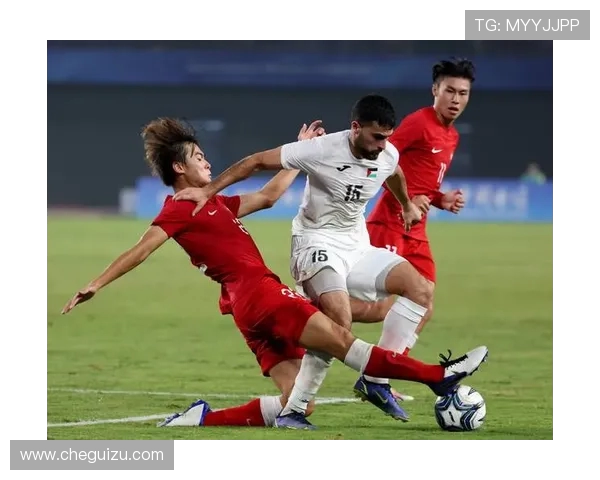 杭州足球队比赛经验引发热议球迷与专家各执己见