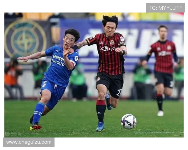 大邱足球会迎战水原球队展开激烈对抗争夺联赛积分荣耀